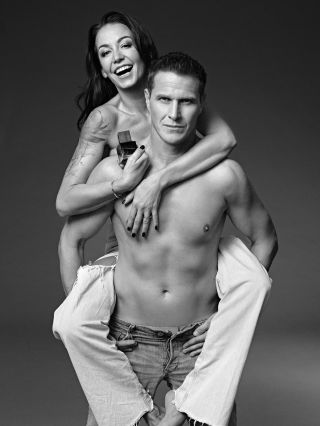 „Když vůně hovoří za nás ✨ On s AG Mate – silný, sebevědomý, s přesahem. Já s AG Soul – svěží, květinová, ženská v každém...